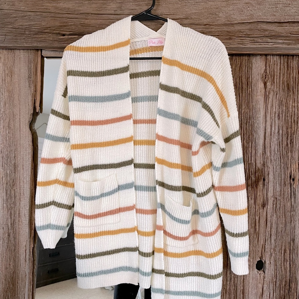 Pink Lily sweater, size small